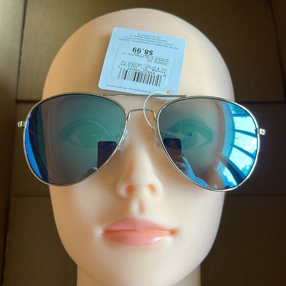 Aviator Sunglasses Silver 100% UVA UVB Protection - Picture 3 of 7